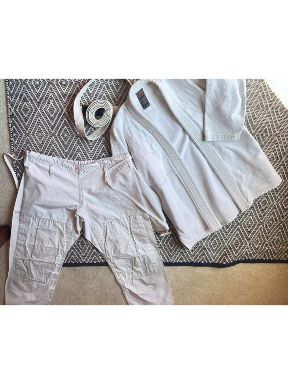 PROWIN MMA karate uniform 4-A2 white heavy grade top and drawstring bottoms